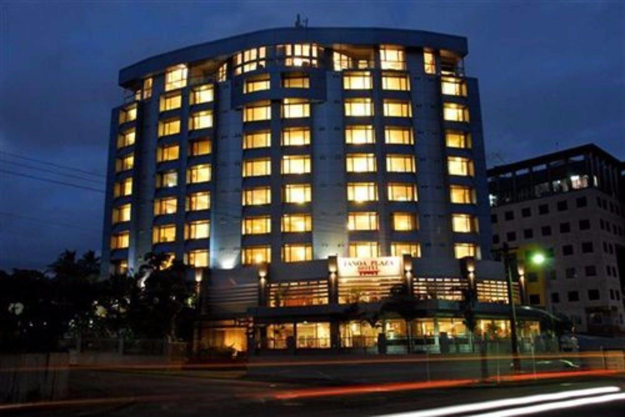 Tanoa Plaza Hotel Suva Exterior foto