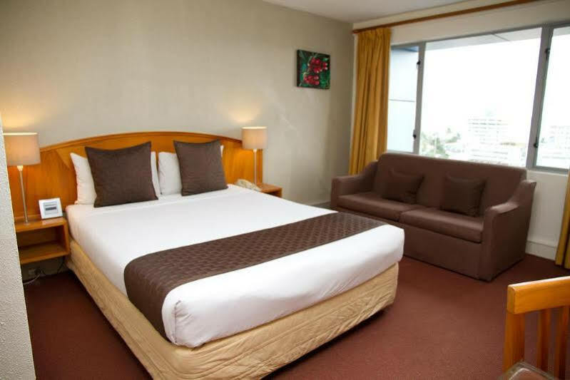 Tanoa Plaza Hotel Suva Exterior foto